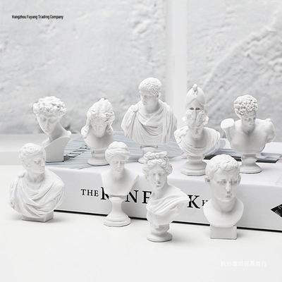 Piccolo ornamento scultura Venere Rinascimento Nordico per Scrivania