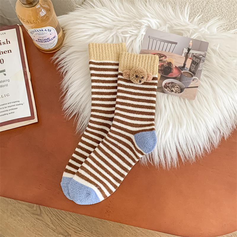 2 Pairs of Striped Three-dimensional Plush Dog Socks, Trendy Brown Dog Head Cute Mid-calf Socks, Casual and Comfortable