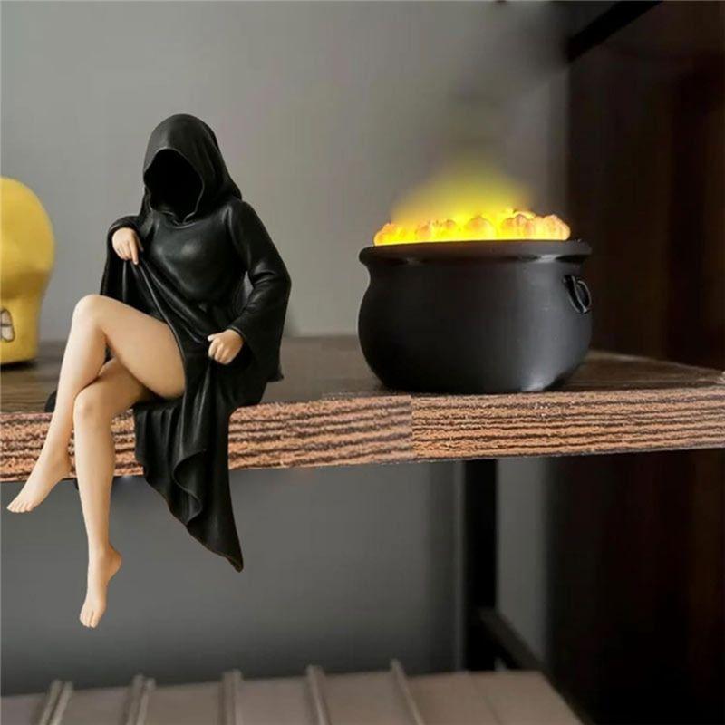 M-Modern-Gothic For Home Garden Decor, Mysterious Black Robe Figure Statue, Small Elegant Halloween Sculpture 8Cm