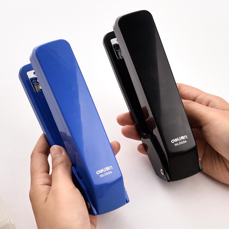 Deli Rotatable 360° Effort-Saving Stapler for Students and Offices