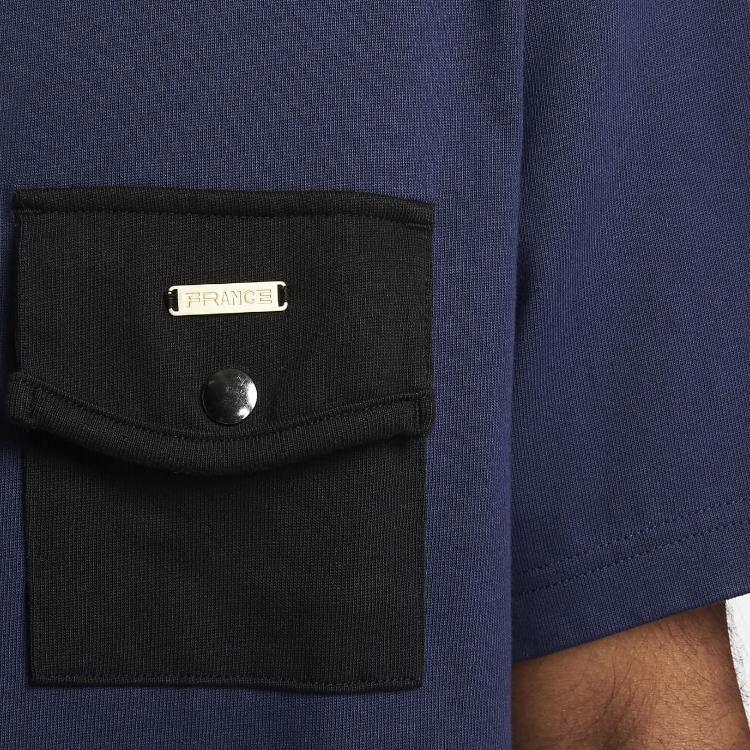 Nike FFF Logo Color Block Pocket Design Round Neck Loose Short Sleeve T-Shirt Men Tops Navy-Blue DN1157-410
