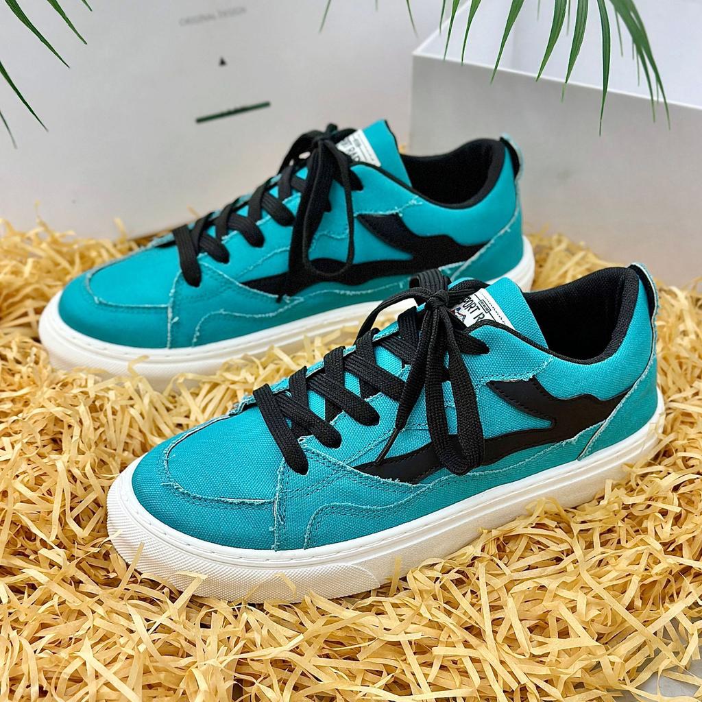 2025 summer and autumn new men's shoes student casual shoes canvas shoes men's Korean version trend board shoes large size 45