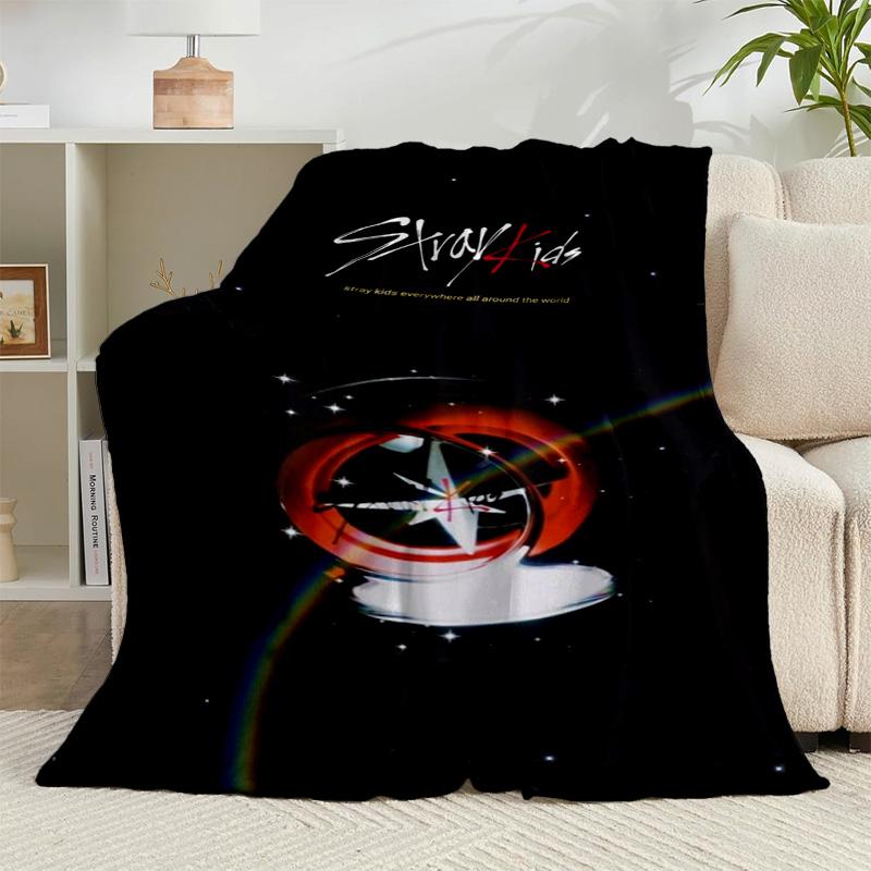 1PC K-pop Group Performance Flannel Blanket Gift, Suitable for Both Men And Women, Soft Ideal for Beds And Sofa, Birthday Or Christmas Gift