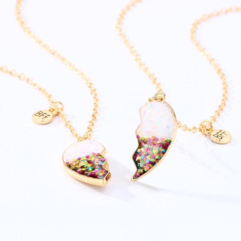 2Pieces/Set Heart Pendant Magnet Matching Necklace Colorful BFF Friend Girlfriend Relationship Gift Valentines Day