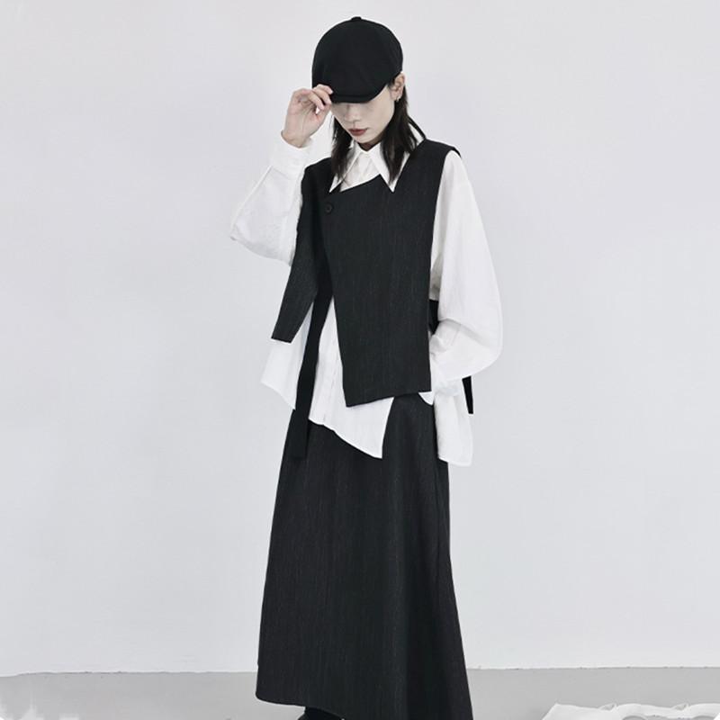 Niche Style Irregular Design Yarn-dyed Fabric Vintage Casual Vest Women Korean Fashion Elegant Sleeveless Waistcoat