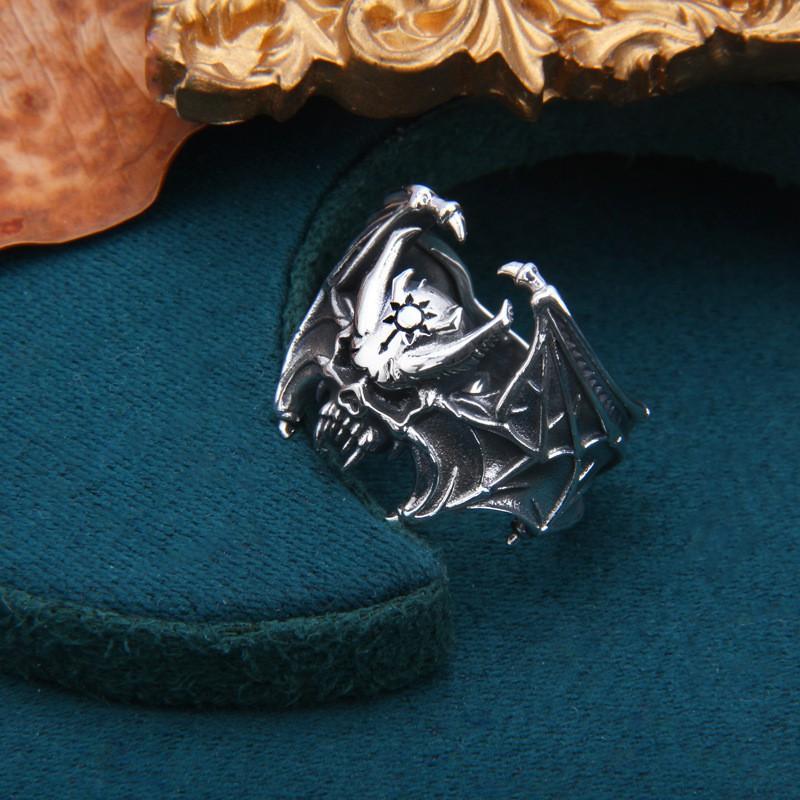 Adjustable Gothic Punk Ring With Skull Bat Motif Vintage Copper Statement Jewelry Men Women