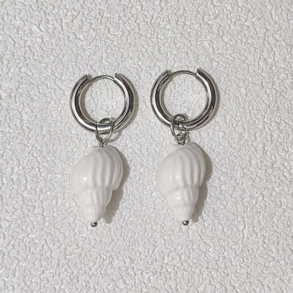 Korea New Fashion Star Moon Stud Earrings for Women Daily Accessories Personality Asymmetric Earrings Charm Party Zircon Gift