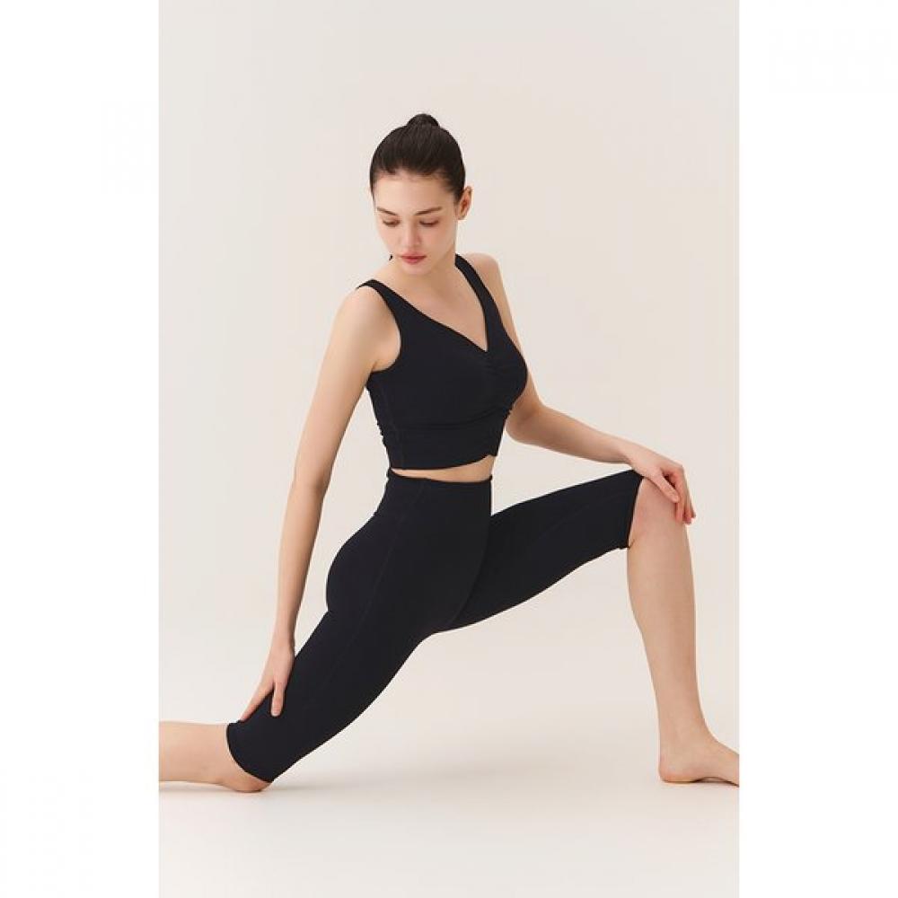 Huit Capri Leggings With Back Pocket Htwle5k01t