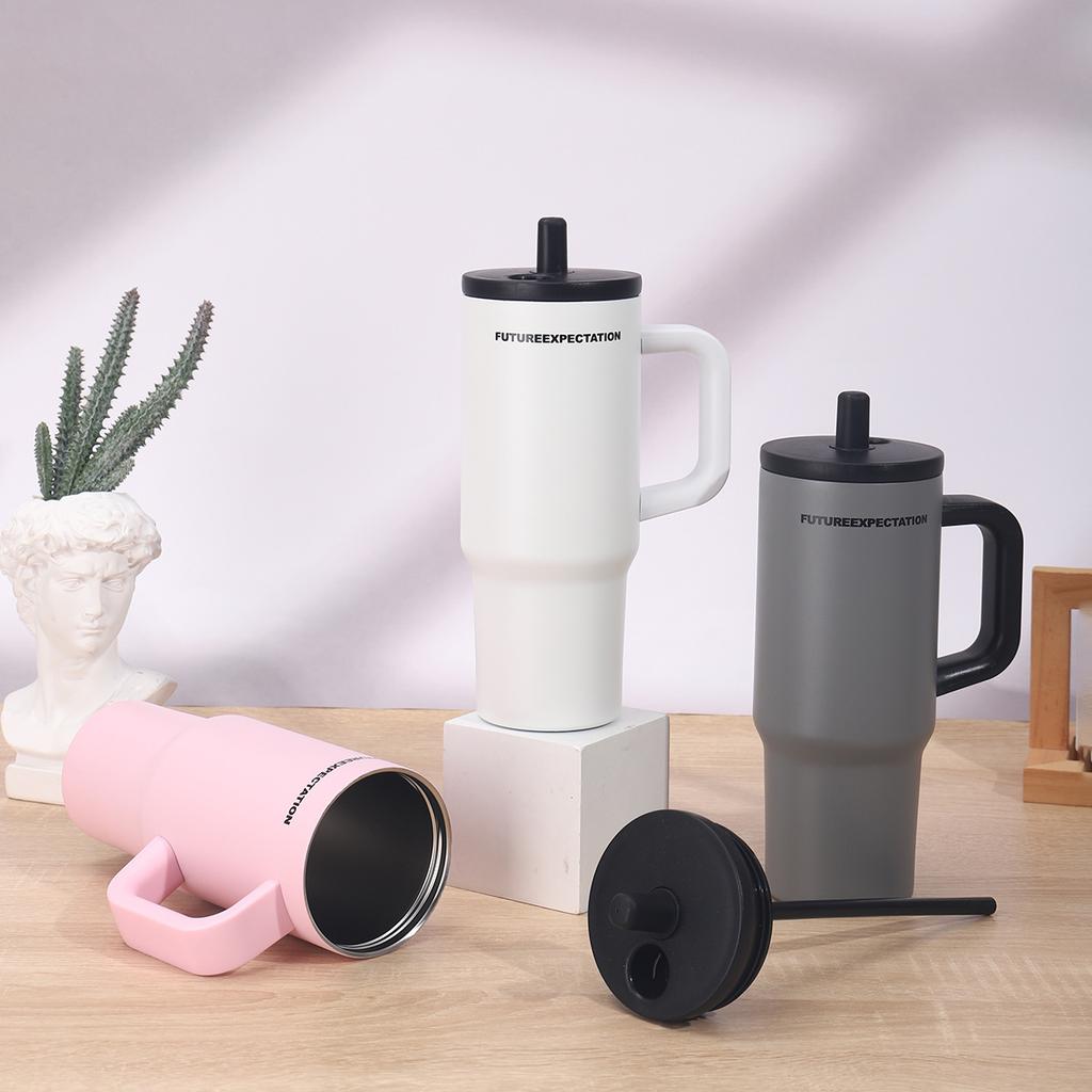 Stainless steel thermal insulation, not large capacity cold and heat insulation ice cup, outdoor portable accompanying handle cup