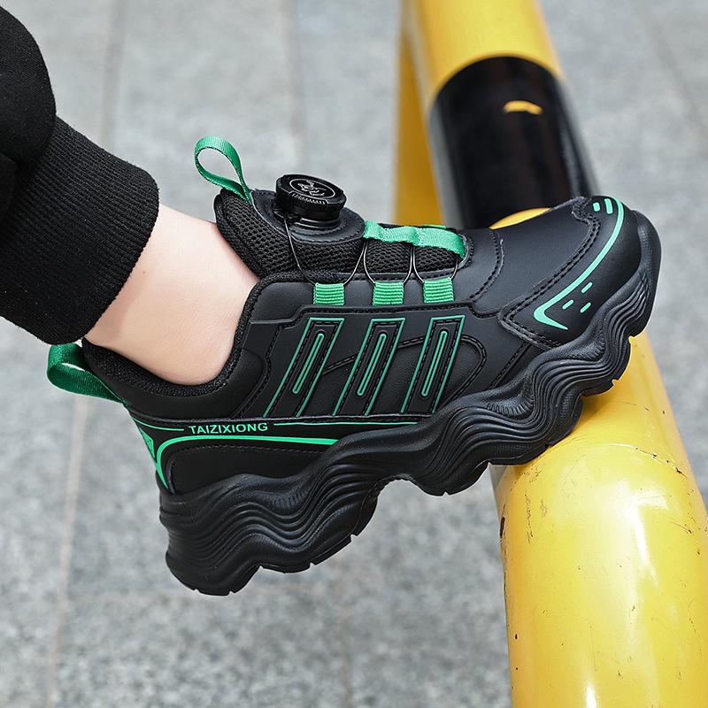 Children's sports shoes 2025 spring and autumn new leather waterproof rotating button casual and comfortable trendy boys and girls dad shoes