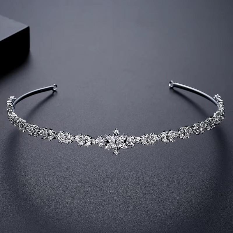 LUOTEEMI Fashion Hairband Hair Accessory Woman Bridal Luxury Jewelry Wedding Designer Flower Korean Crown Tiara
