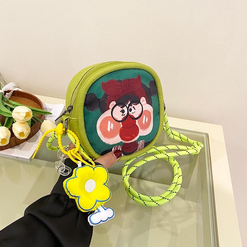 

Шикарная мультяшная нейлоновая сумка через плечо 2025: Универсальный, Милый, Девичий, Маленький Круглый Дизайн Кроссбоди Without Pendant