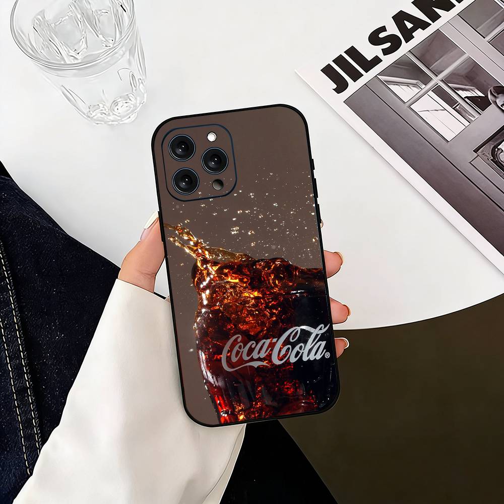 CocaS-S Moda C-Cola Custodia per Telefono in Silicone Morbido Per IPhone 17 16 15 14 13 12 11 X XR Plus Pro Max Plus