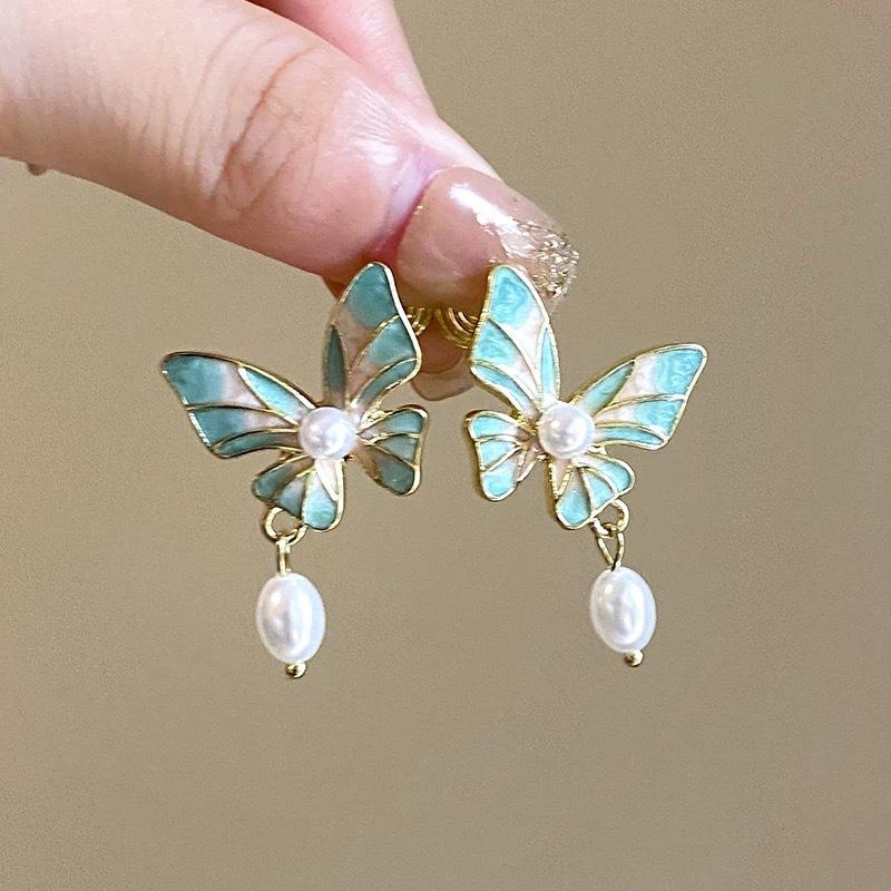 French Retro Oil Painting Butterfly Pearl Earrings, Literary Vintage Mosquito Coil Disc Earrings for Women