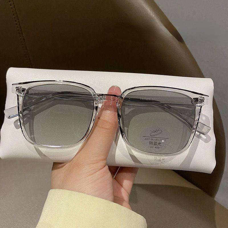 Vintage Women Pochromic Glasses Men Unisex Outdoor Ultralight Color Changing Myopia New Fashion Square Sunglasses 0-1.0-4.0