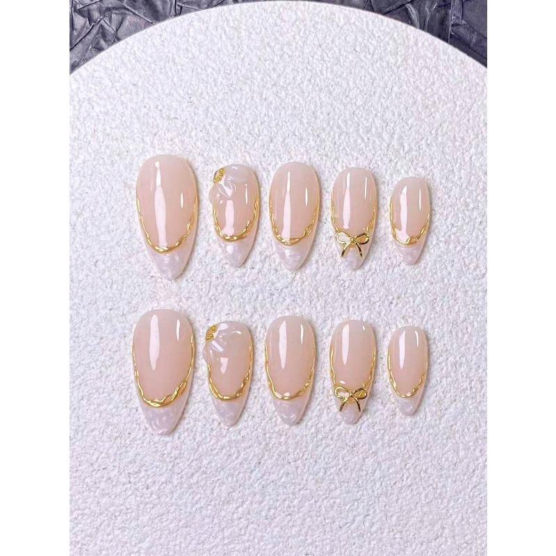 24 Uds. Puntas de Uñas Francesas Cortas Hechas a Mano Set de Manicura Uñas Postizas Adornadas con Línea Dorada y Circonita
