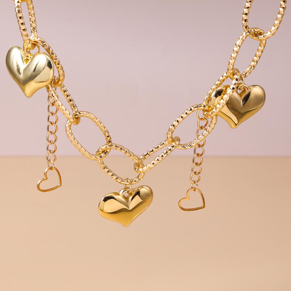 Coola Kärlekshjärta Hängen Halsband Guld Färg Chokers Halsband Kedja för Kvinnor Flickor Handgjorda Fest Smycken Gåvor