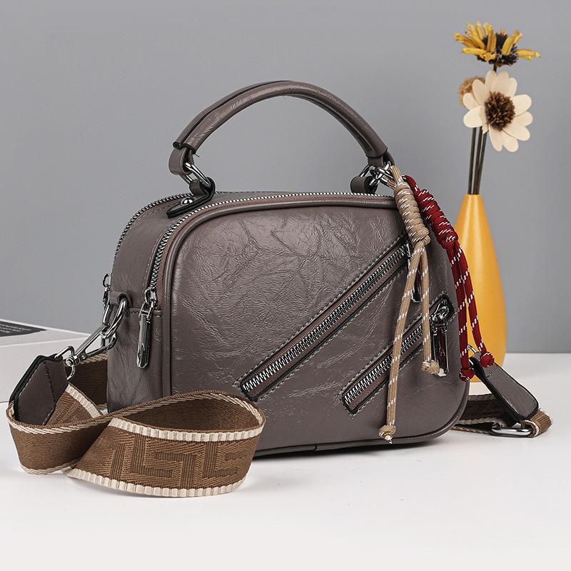 New women's medium mother bag large capacity fashion shoulder portable messenger bag casual women's bag