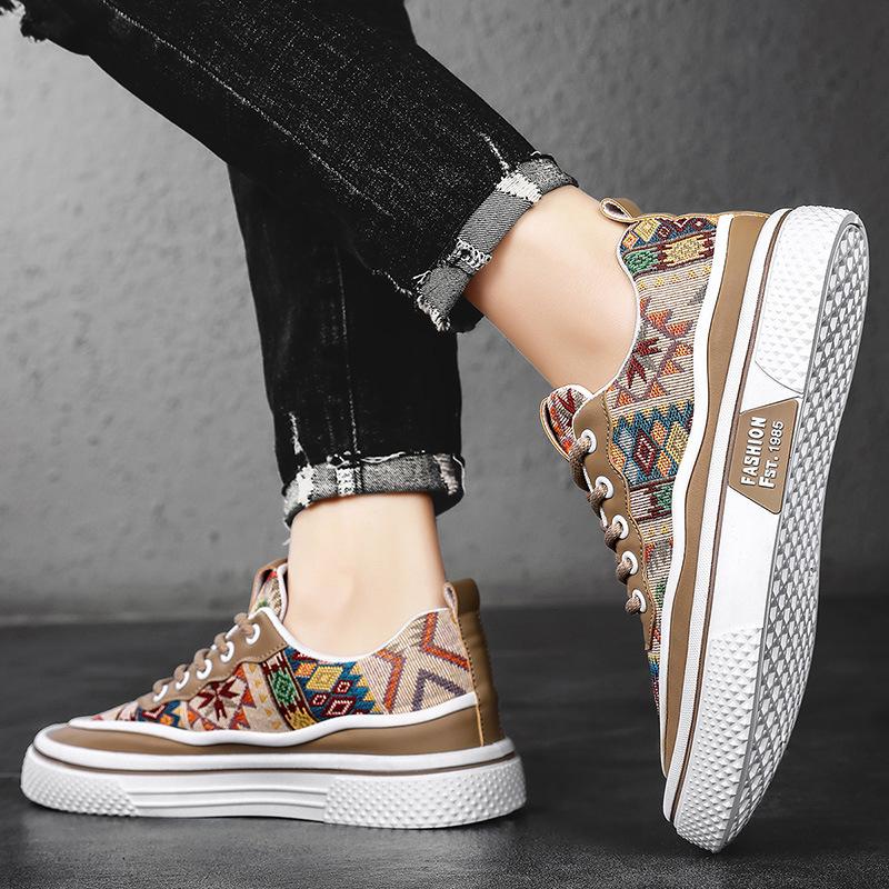 

Мужские туфли из парусины весна 2025 новые набивные туфли с вышивкой из ткани мужские трендовые универсальные удобные повседневные туфли 39 хаки