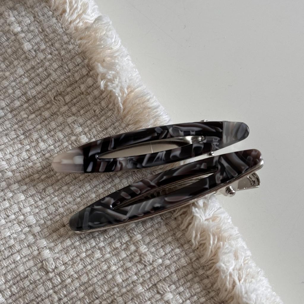 2Pcs/set Acetate Hair Clips Hollow Out Oval Bangs Duckbill Clips Geometric Barrettes Side Hairpins Women Girls Hair Accessories