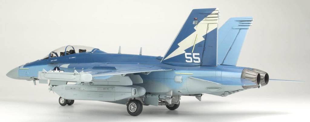 US Navy Electronic Warfare Aircraft Growler Vikings Naval Aviation 100th Anniversary Painted Aircraft Plastic Model Molded Color Platz/Italeri 1/48