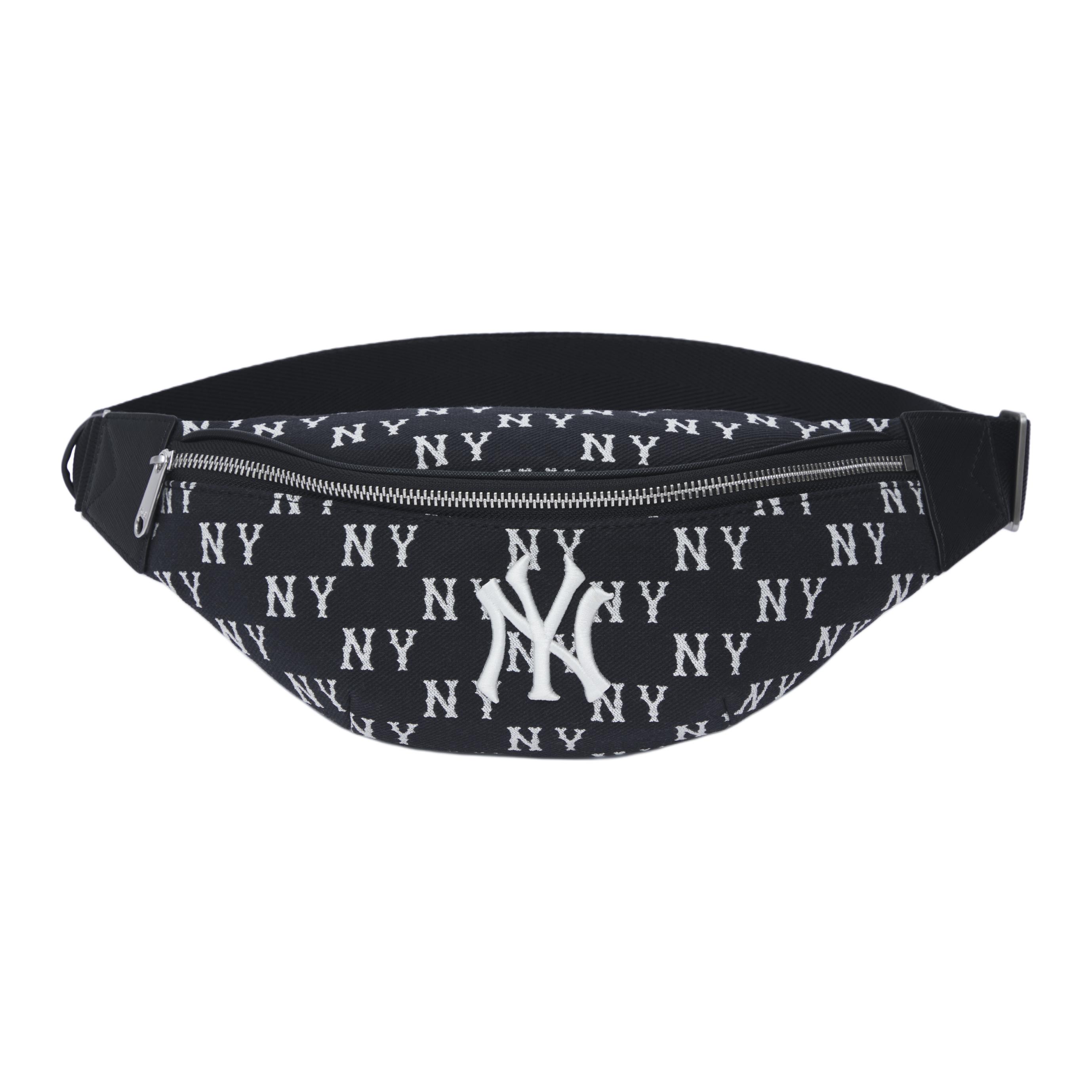 

MLB Monogram Series Vintage Floral Print NY Yankees Large Logo Shoulder Zipper Bag Unisex Shoulder Bag Black 3AHSM014N-50BKS Black