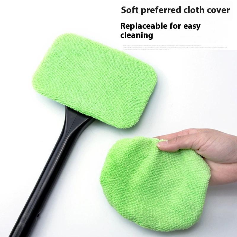 

Car windshield defogging wipe and cleaning brush