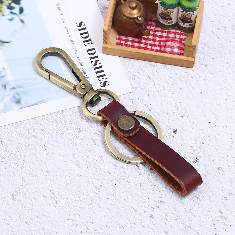 

Vintage Cowhide Keychains Men s Car Key Chain Creative and Personalized Small Gift Accessories Wholesale