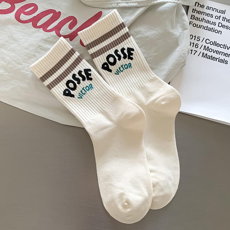 

Женские весенне-осенние винтажные полосатые носки-трубы для занятий спортом без косточек, влагоотводящие, дезодорирующие 1 pair