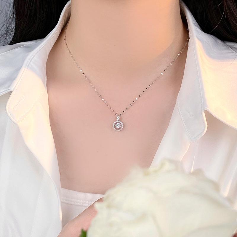 Exquisite Mosang Stone Ring Necklace for Female Minority Design: Geometric Round Sparkling Clavicle Chain