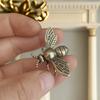 Brass Bee Figurine Tea Pet Solid Metal Bee Figure Model Statue Sculpture Toy Desktop Decoration Ornament Festival Collectible Gift