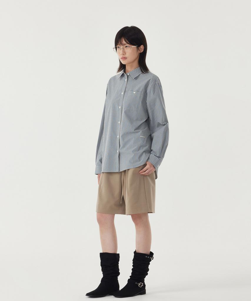 COVERNAT WOMAN Belted Bermuda Shorts Khaki Beige