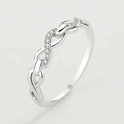 Elegante Anello da Dito a Forma di 8 Infinito per Donna Fede Nuziale Accessori Colore Argento Lussuoso Trendy Gioiello Femminile Regalo