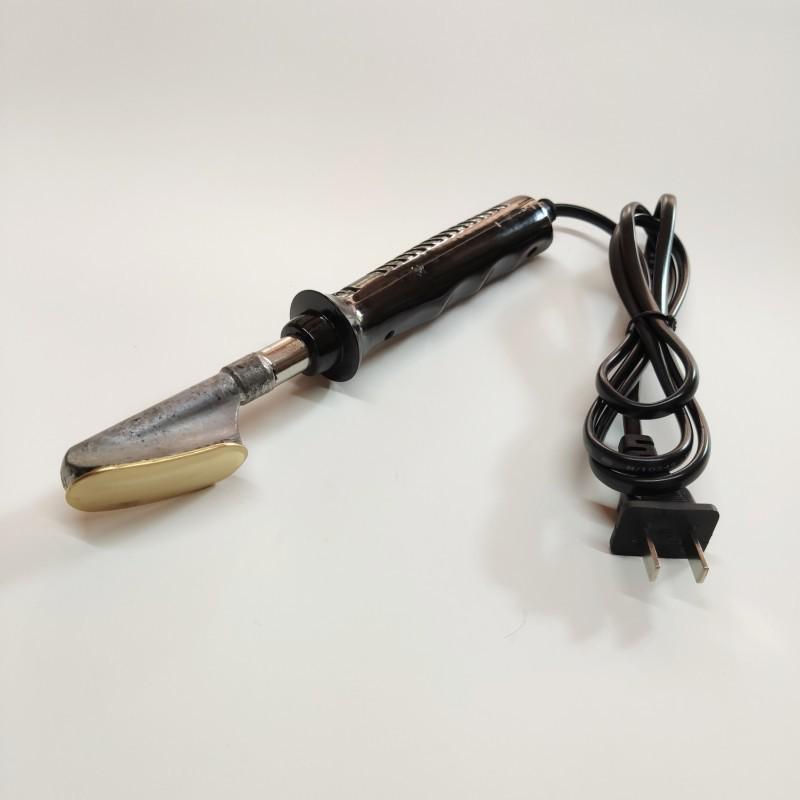 Plastic Welder Repair Kit: Car Bumper Welding Gun with Nails and Smoothing Tool for Crack Repair.