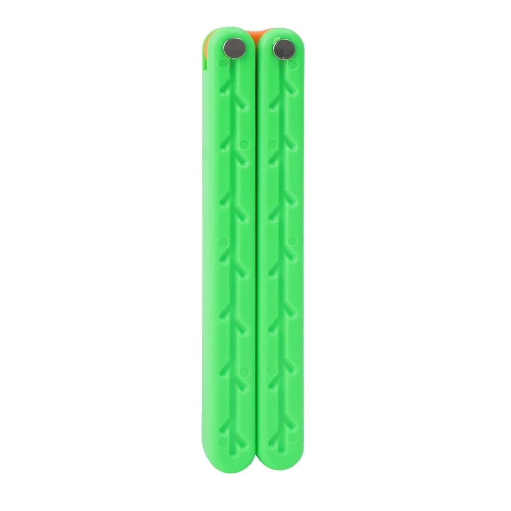 Plastic Carrot Fidget Toy, Novelty Flip Stress Relief Toy, 100% Plastic Safe Kids Play Gift, No Sharp Edge