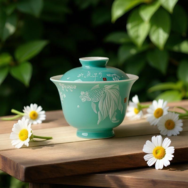 Vibrant Ceramic Gaiwan Tea Set: Two-Piece Kung Fu Tea Bowl for Ladies, Perfect for Fresh, Individual Brewing