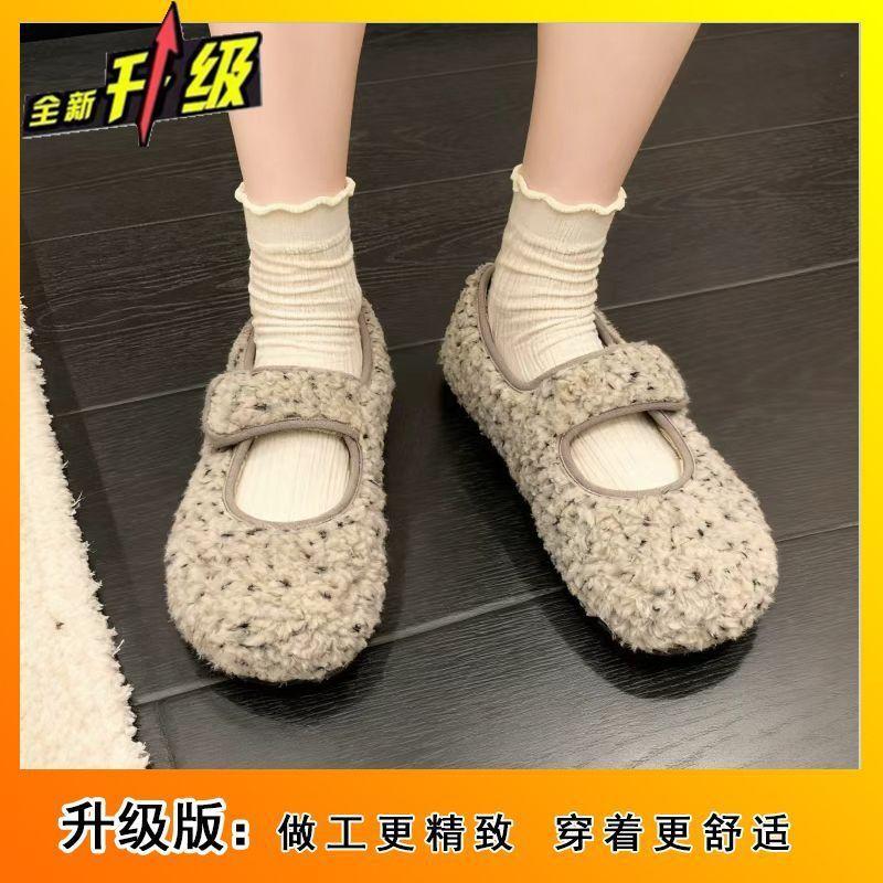 Retro wind inner heightening cotton shoes 2025 autumn and winter cute college wind Velcro warm velvet cotton shoes for women's outer wear