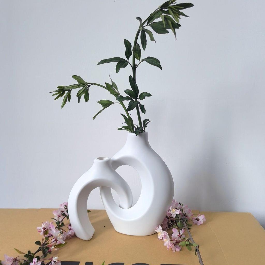 Nordic-Style Decorative Hydroponic Vase - Imitation Ceramic for Office or Living Room Decor