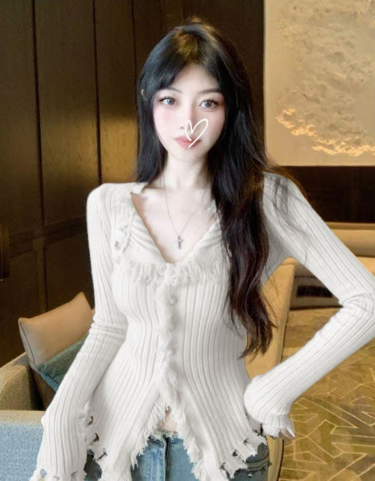 Women's Autumn Winter Frayed Edge V-Neck Sweater: Slimming, Flattering Niche Knitwear Cardigan
