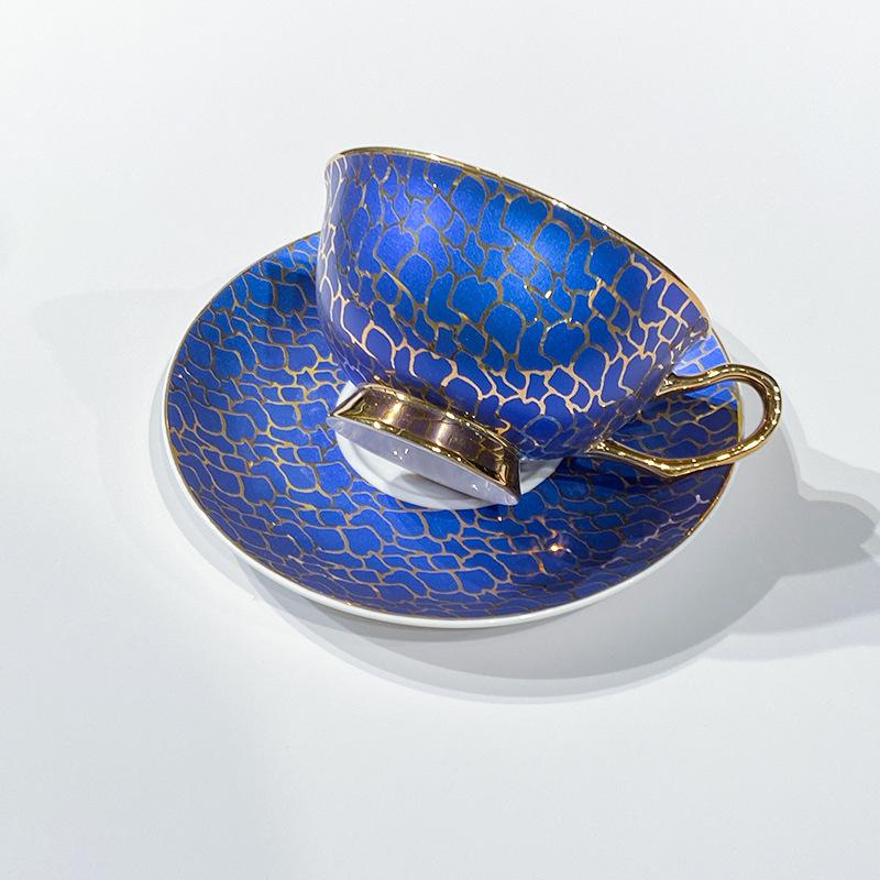 Light Luxury Bone China Coffee Cup And Saucer Gift Box, High-End Exquisite Couple Cup Set, Niche Cup, Girlfriend Wedding Gift.