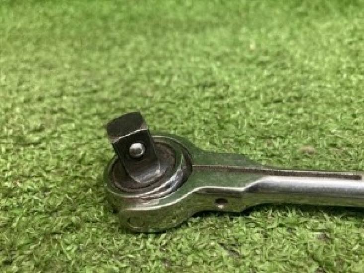 Used Snap On fhcnf72 3/8” compact round head soft grip swivel ratchet Red