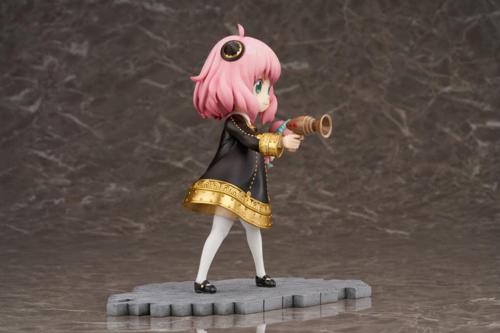 Furyu SPYxFAMILY Anya Forger Scale Figure 1/7 FNEX