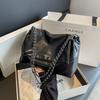 Geantă Tote Mare din Piele Oft cu Design cu Capac pe Lanț Geantă Crossbody Geantă de Umăr Spațioasă pentru Utilizare Casual