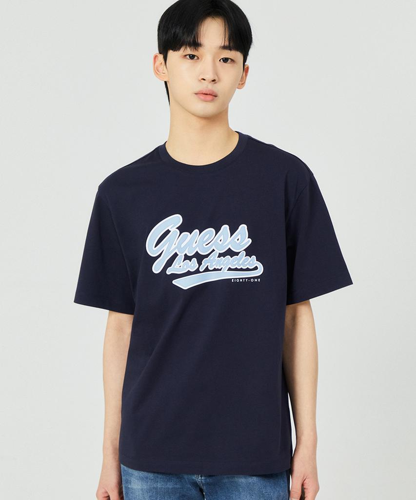 Guess 2-Color Unisex Semi-Oversized Center Guess Logo Short Sleeve T-Shirt Np2Ke408