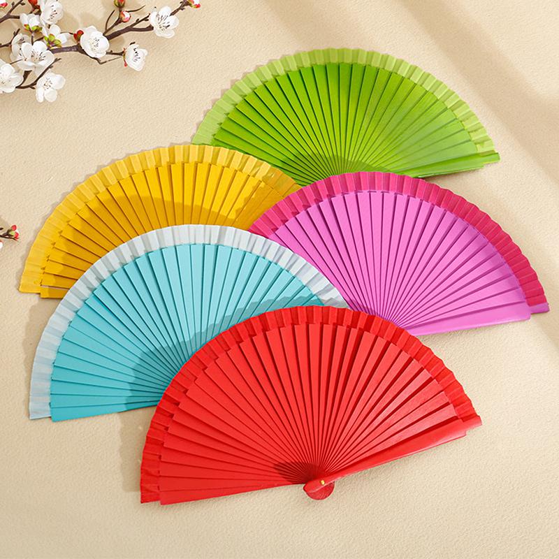 

1Pc Vintage Chinese Style Hand Held Folding Fan Pure Color Wood Fan Dance Performance Custom Props Wedding Party Decor Crafts зелёный
