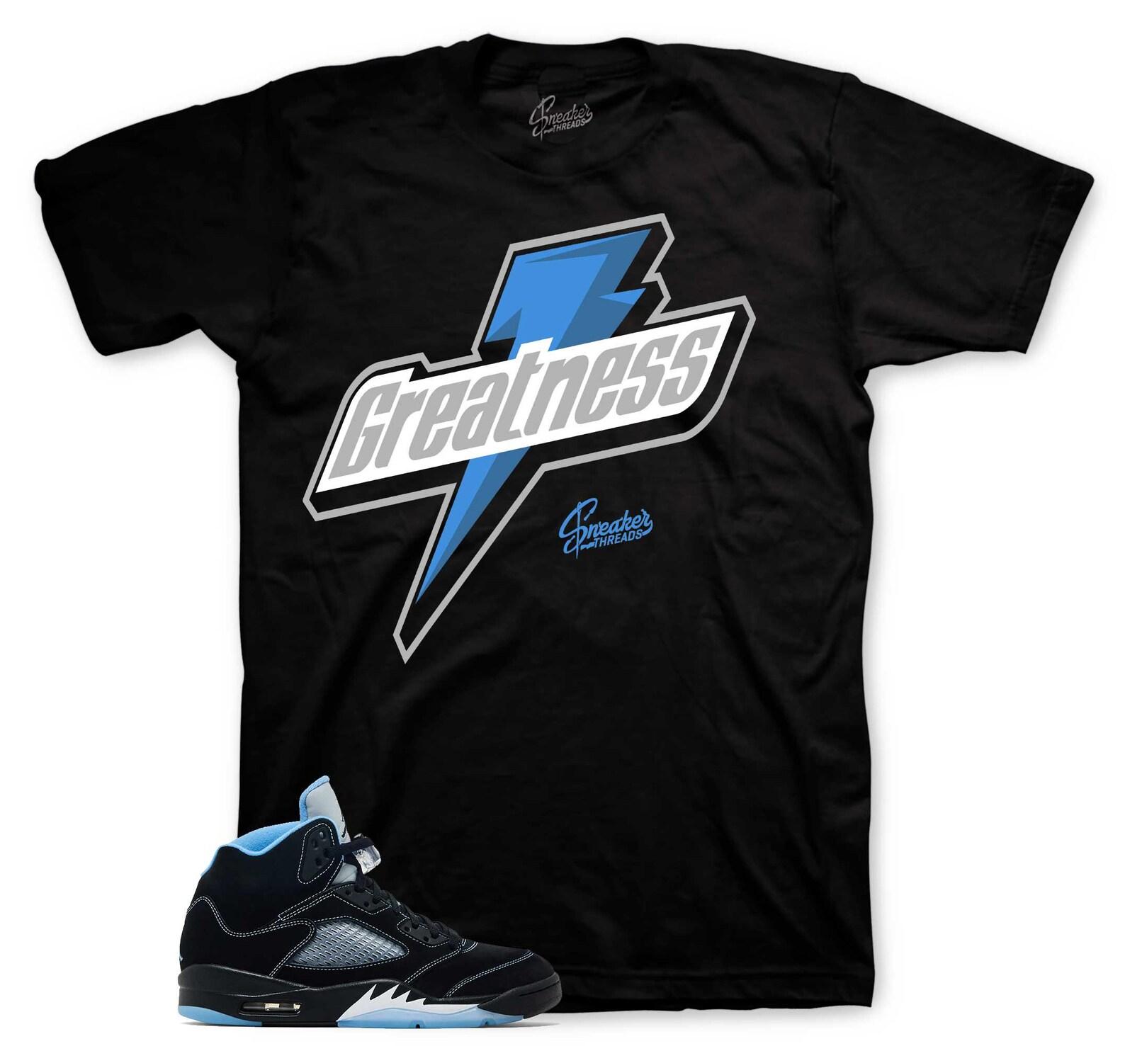 T-Shirt To Match Retro 5 Black Carolina AJ5 University Blue - Greatness Tees M