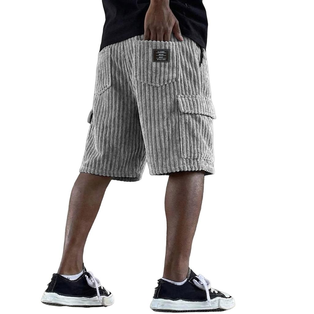 Herren Corduroy Lockere Passform Shorts Vintage Stil Lockere Freizeitshorts mit Lederetikett und großem Streifenmuster Design
