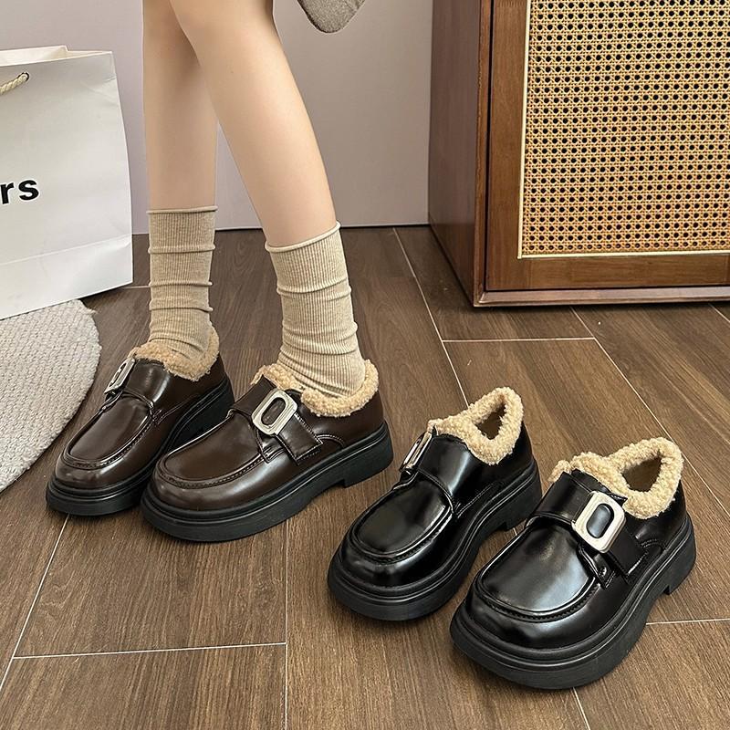 Black British style small leather shoes women's winter 2025 new Japanese uniform shoes platform sole one pedal velvet loafers