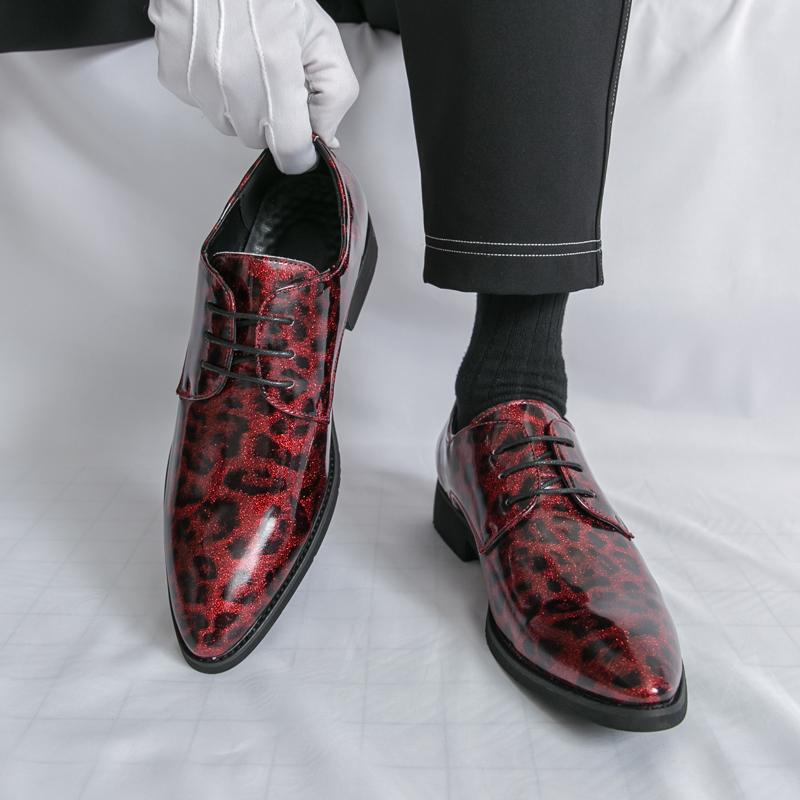 Men Derbys Oxford Leopard Print Personality Nightclub Leather Business Shoes Men's Tuxedo Wedding Dance Shoes Red Green Plus Size