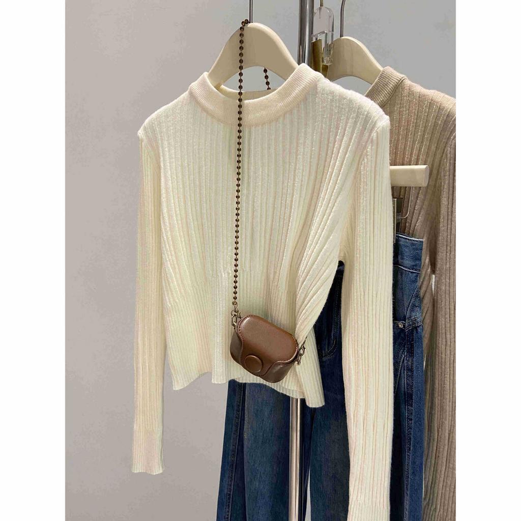 Einfacher vertikaler Rippstrickpullover Damen Herbst und Winter Temperament Taille Rundhals Unterhemd, dünnes Oberteil